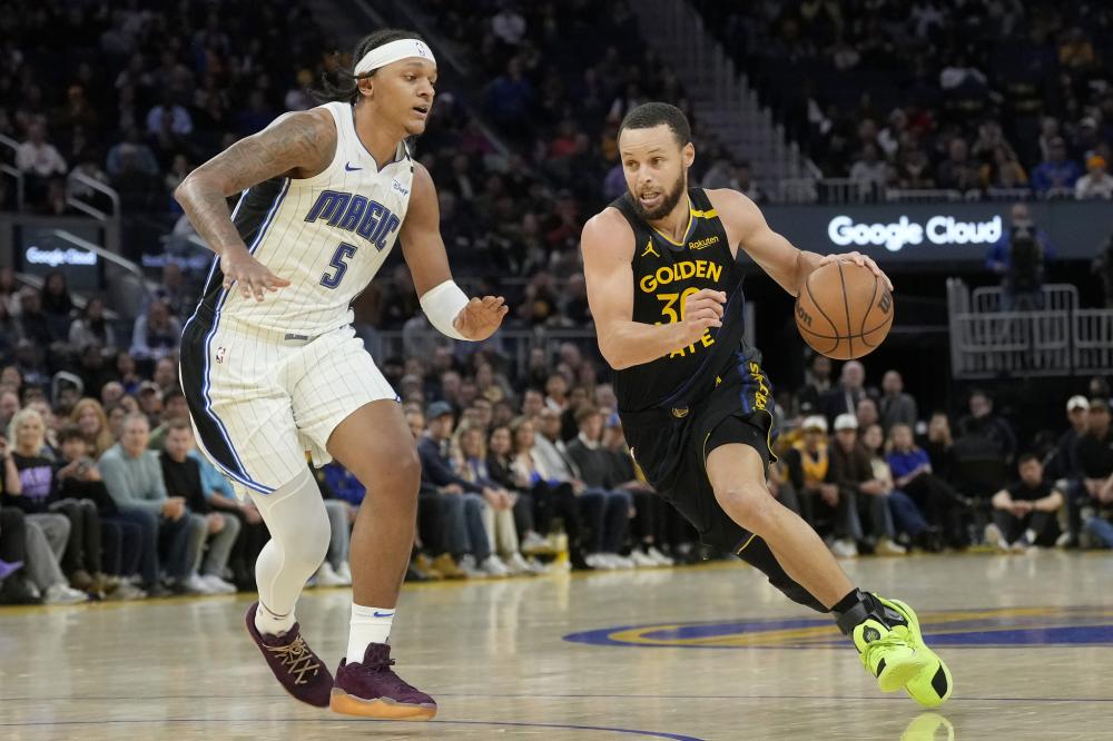 彩进球背后 彩进球背后