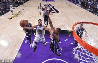 比分优势 比分优势