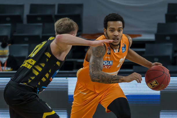 为观众奉上 为观众奉上