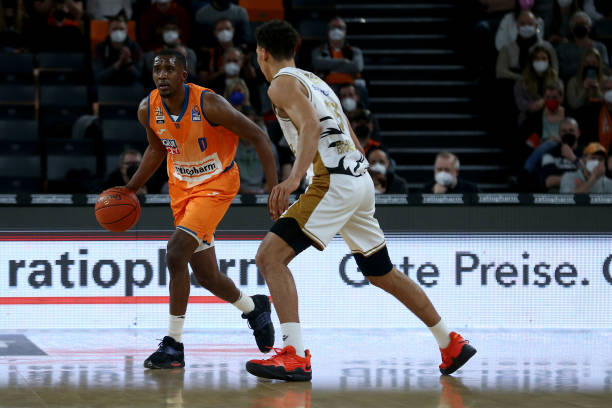 山东足球再 山东足球再