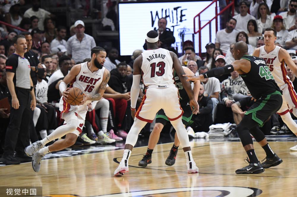 他在比赛中 他在比赛中